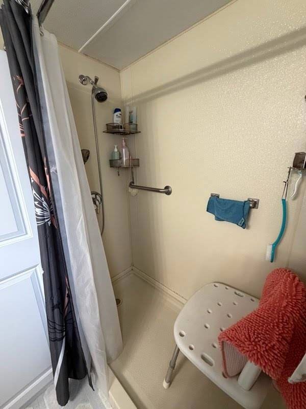 Bathroom, Unit 70, Clackamas