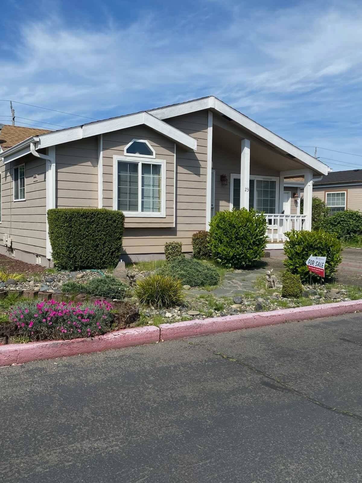 Manufactured home for sale in Portland, Oregon